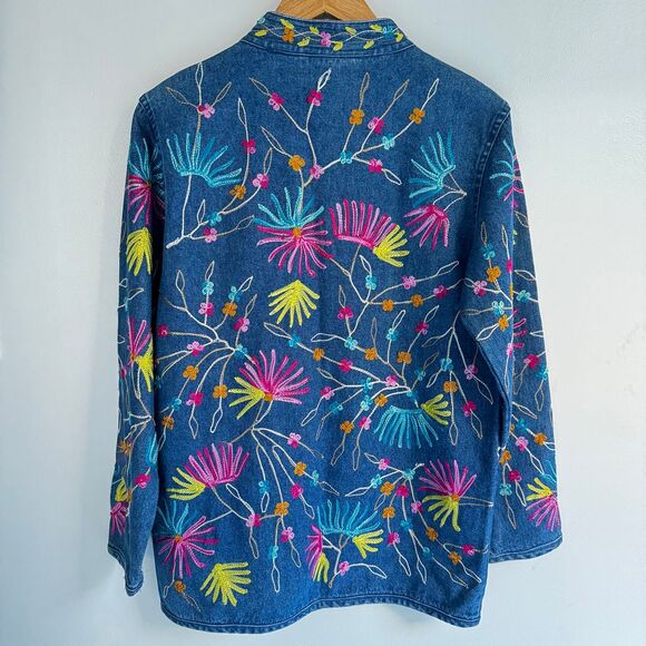 Vintage Floral Embroidered Light Denim Jacket Size Small Festival Boho Western - Picture 3 of 8